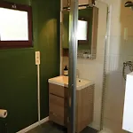 Chalet Cozy For 6 People Rendeux