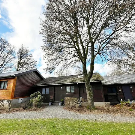 Chalet Cozy For 6 People